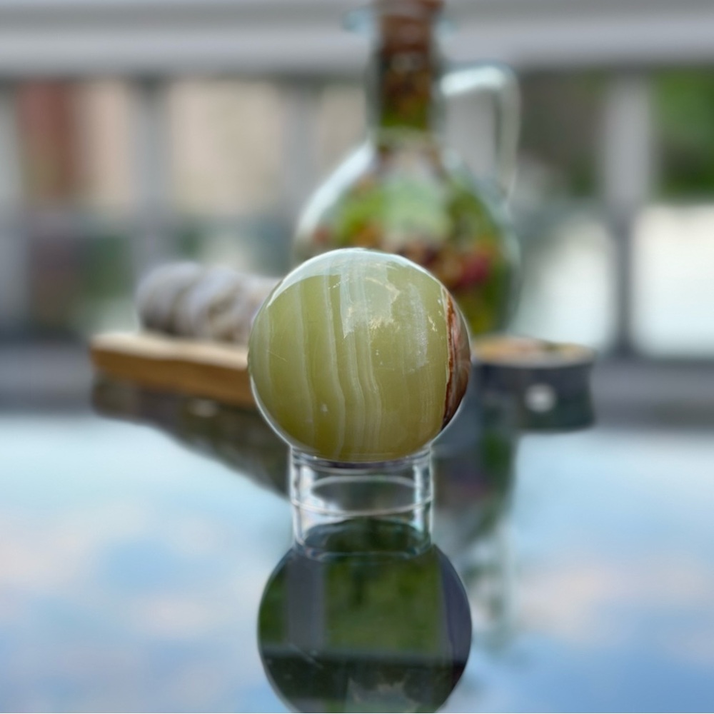 Banded Calcite Sphere - Picture 5 of 6